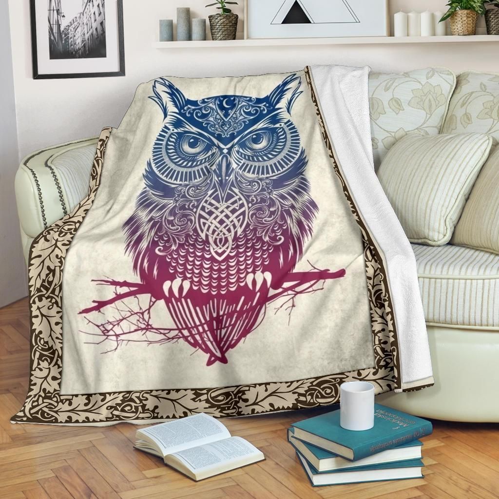 Owl Sherpa Fleece Blanket