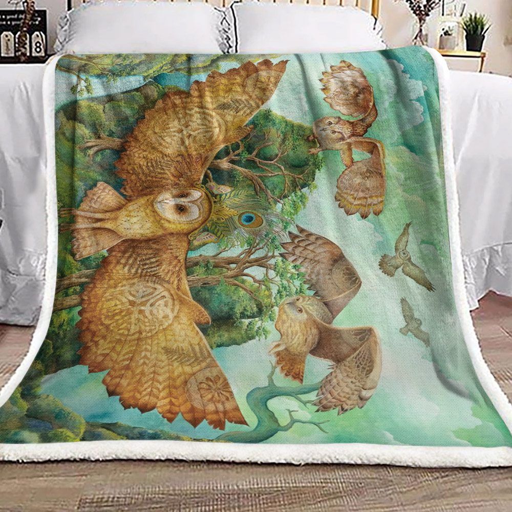 Owl Sherpa Fleece Blanket