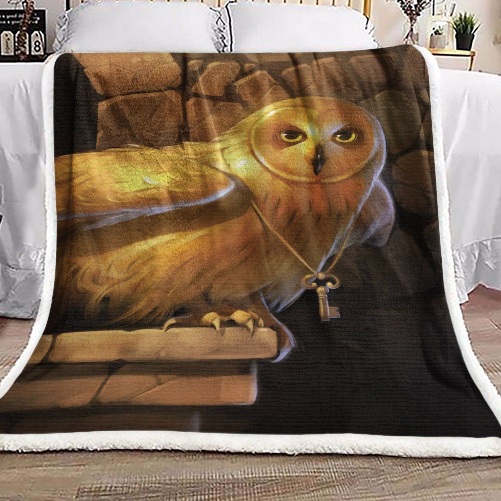 Owl Sherpa Fleece Blanket