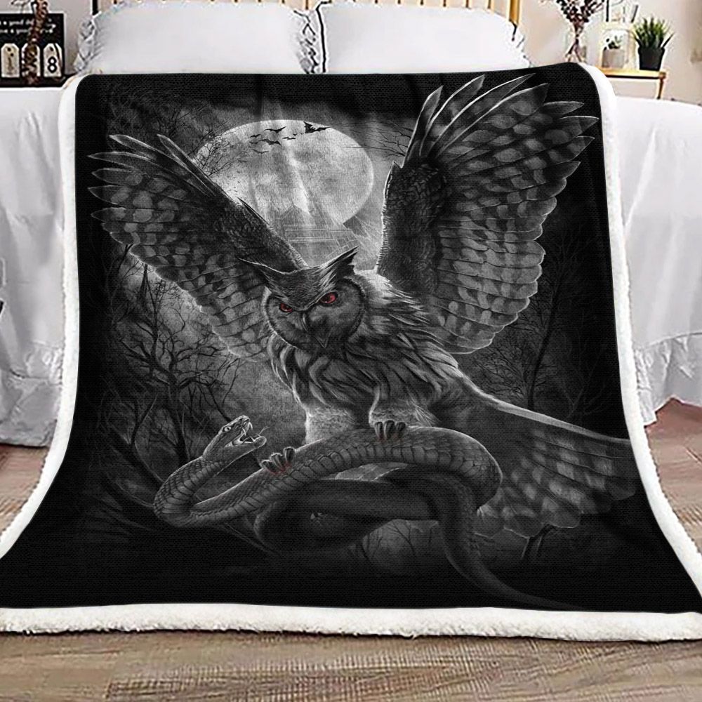 Owl Sherpa Fleece Blanket