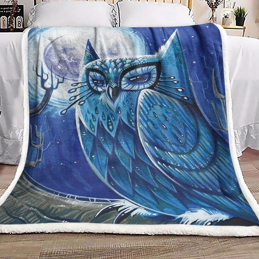 Owl In Winter Moonlight Sherpa Fleece Blanket