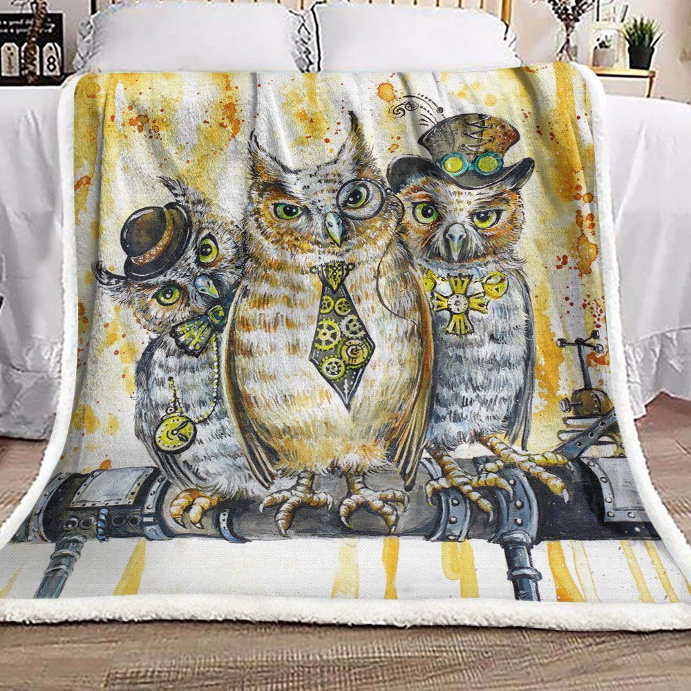 Owl Sherpa Fleece Blanket