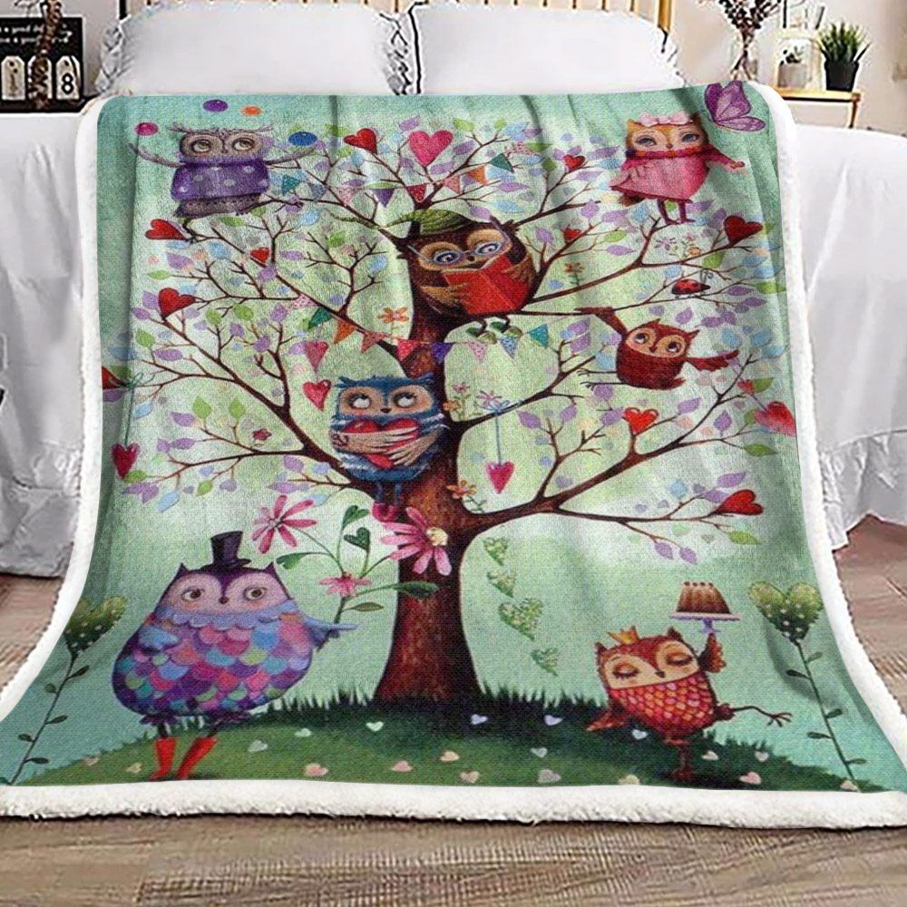 Owl Sherpa Fleece Blanket