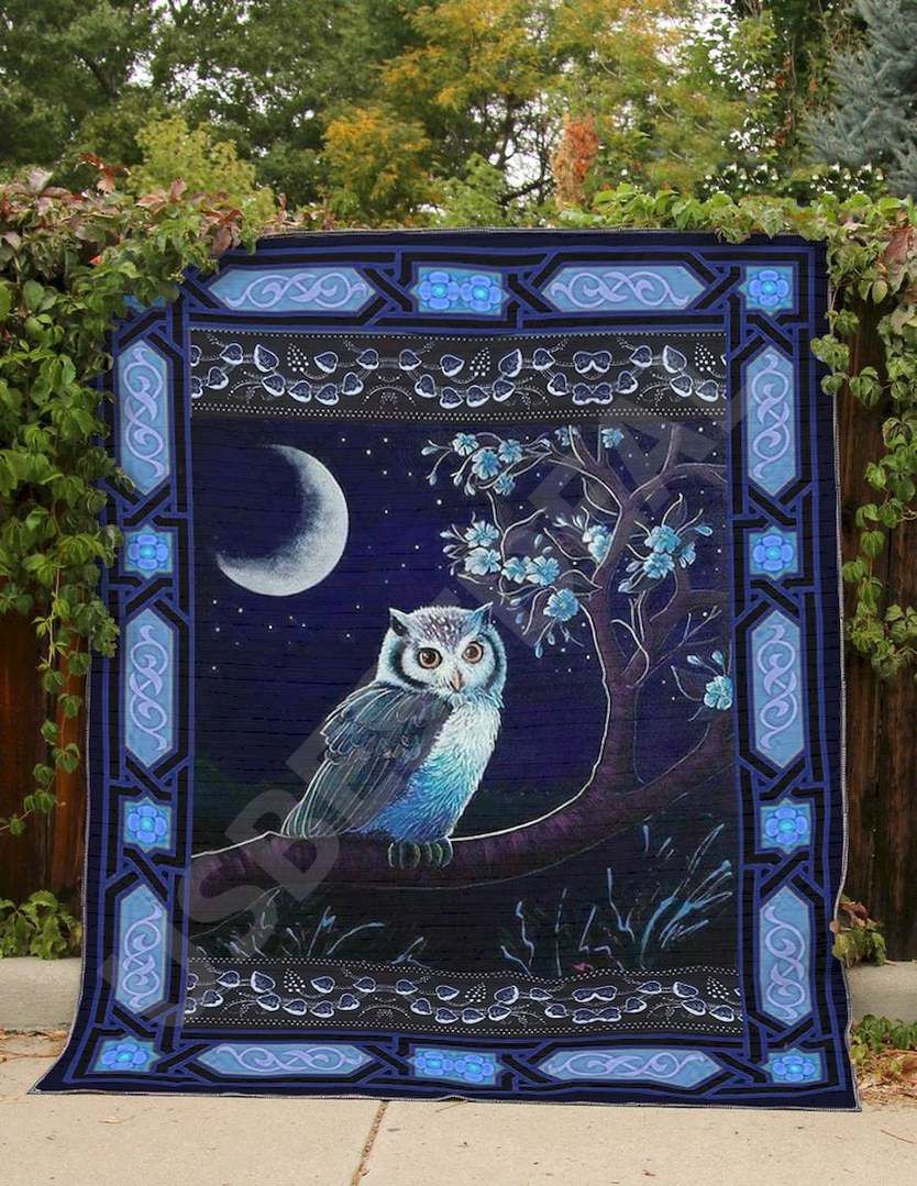 Owl On Branche CLT140638 Quilt Blanket