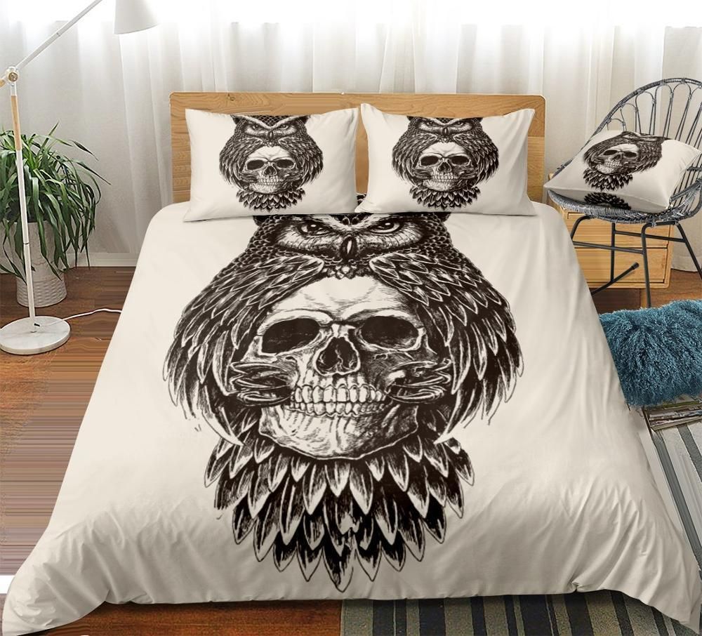 Owl Skull On White Bedding Set