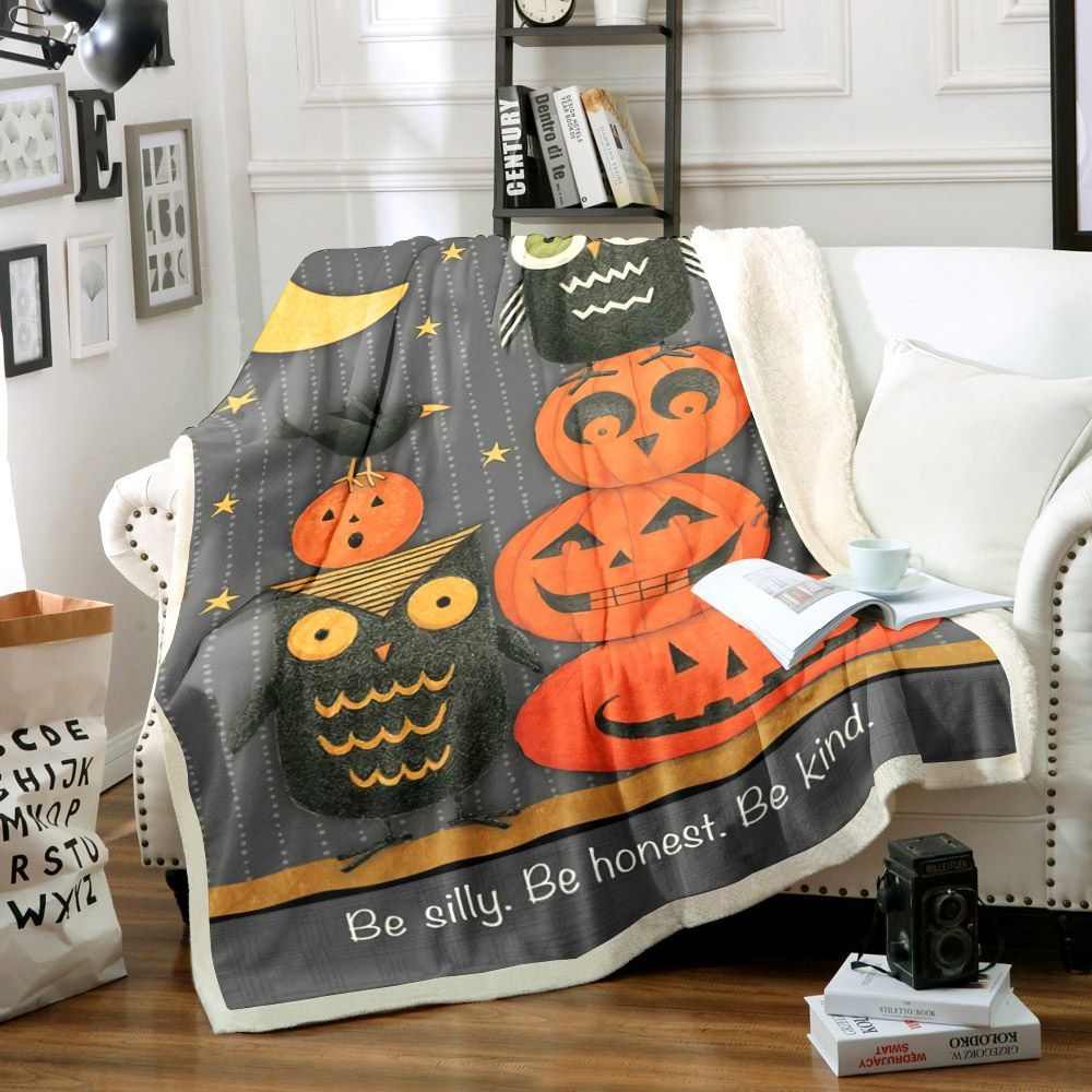 Owl Sherpa Fleece Blanket