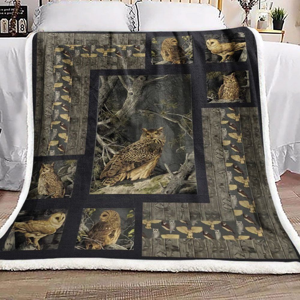 Owl Tree Sherpa Fleece Blanket