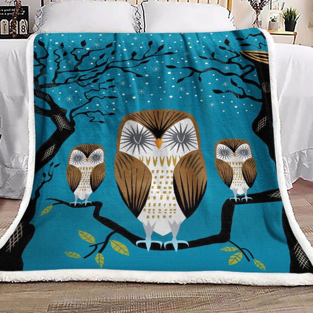 Owl Sherpa Fleece Blanket