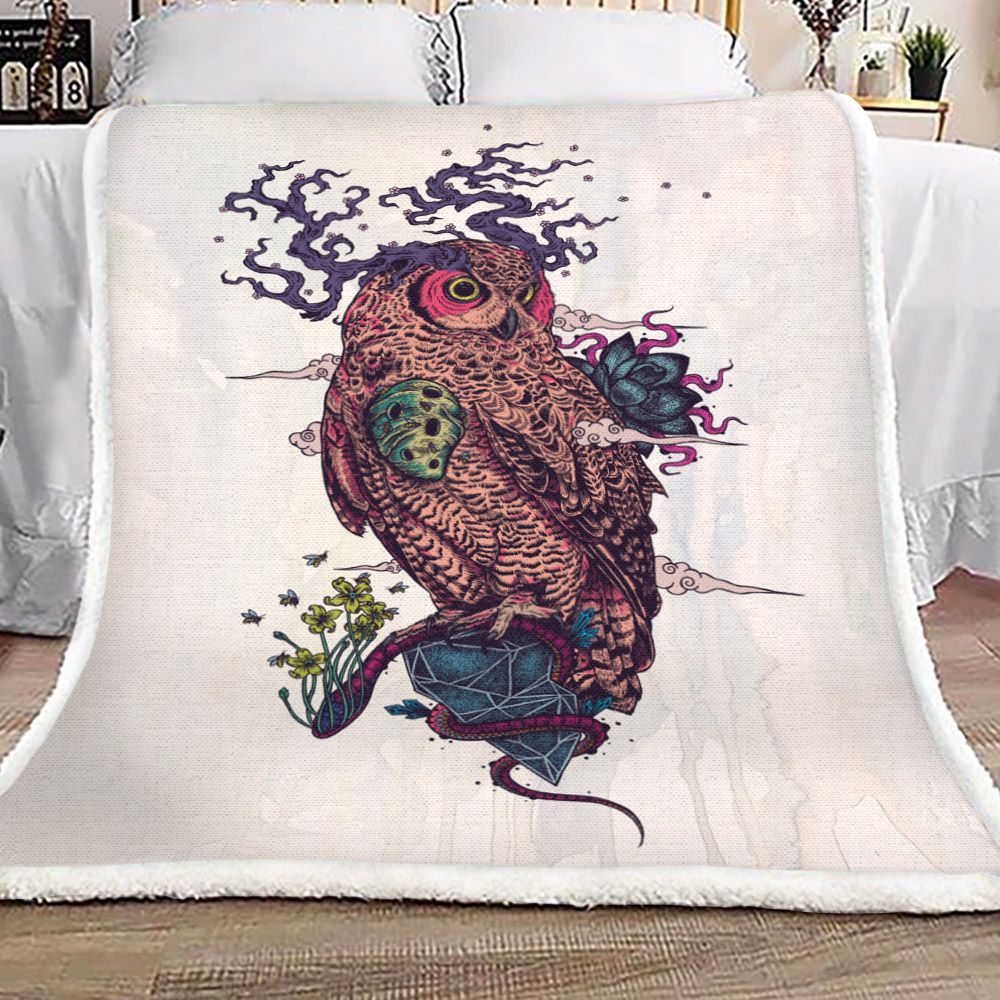 Owl Sherpa Fleece Blanket