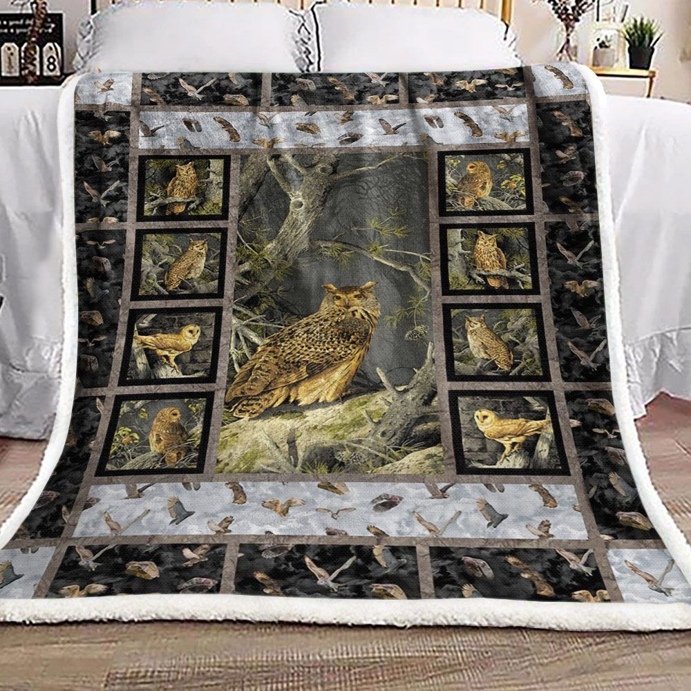 Owl Sherpa Fleece Blanket