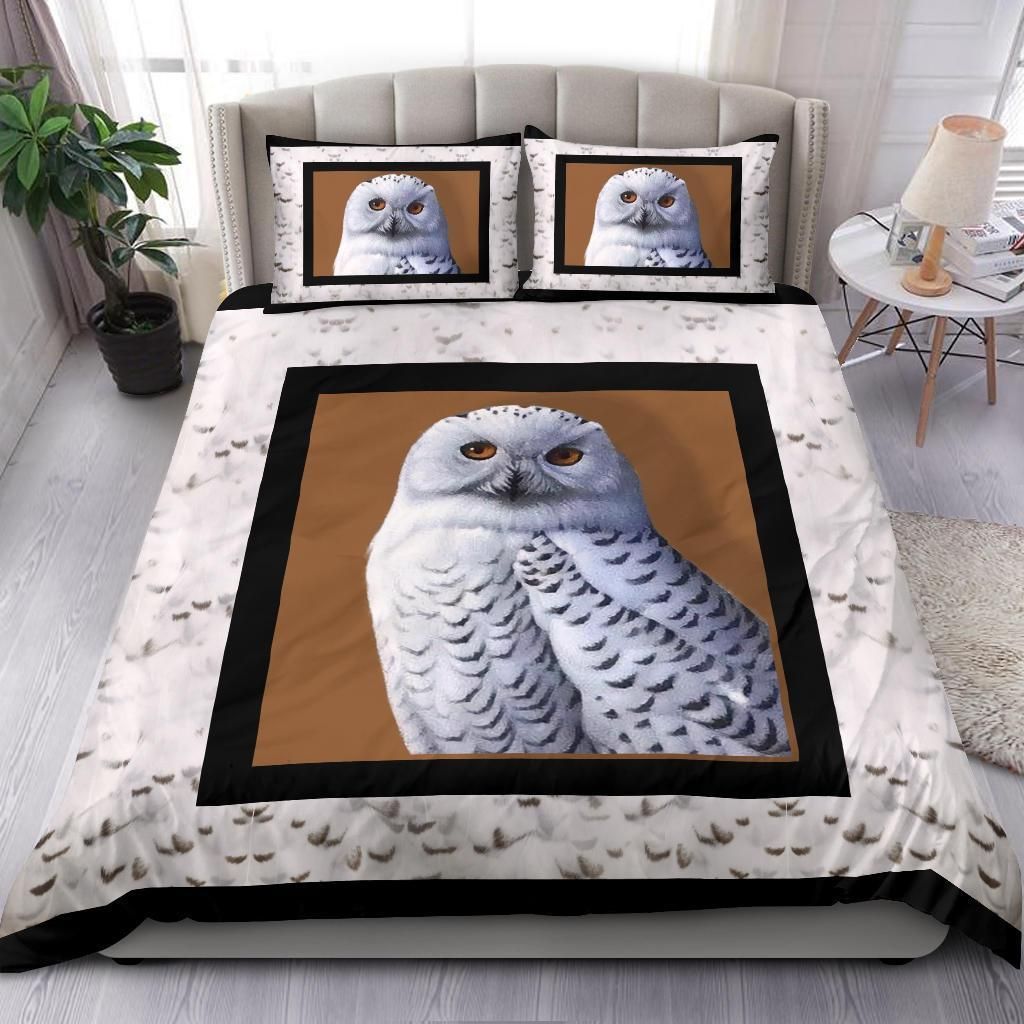 Owl With Yellow Eyes Bedding Set