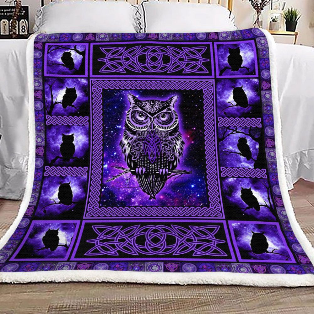 Owl Sherpa Fleece Blanket