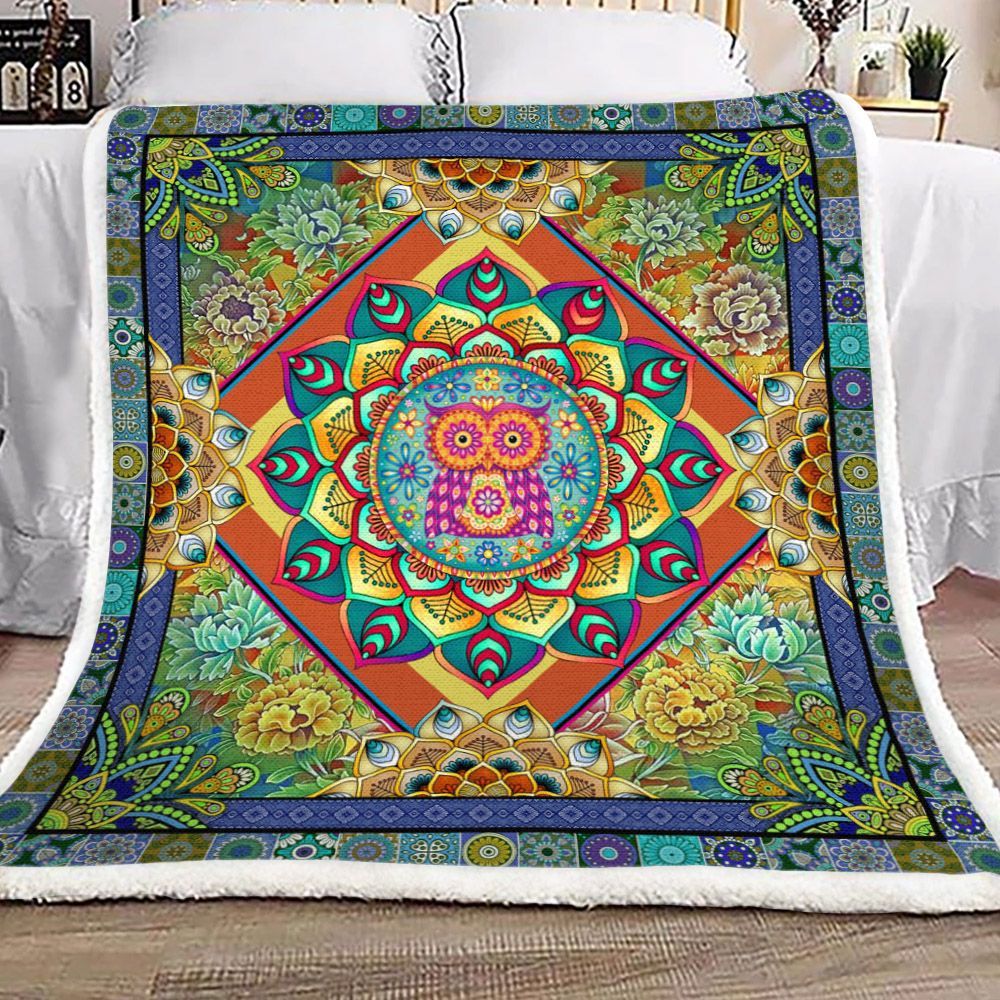 Owl Sherpa Fleece Blanket