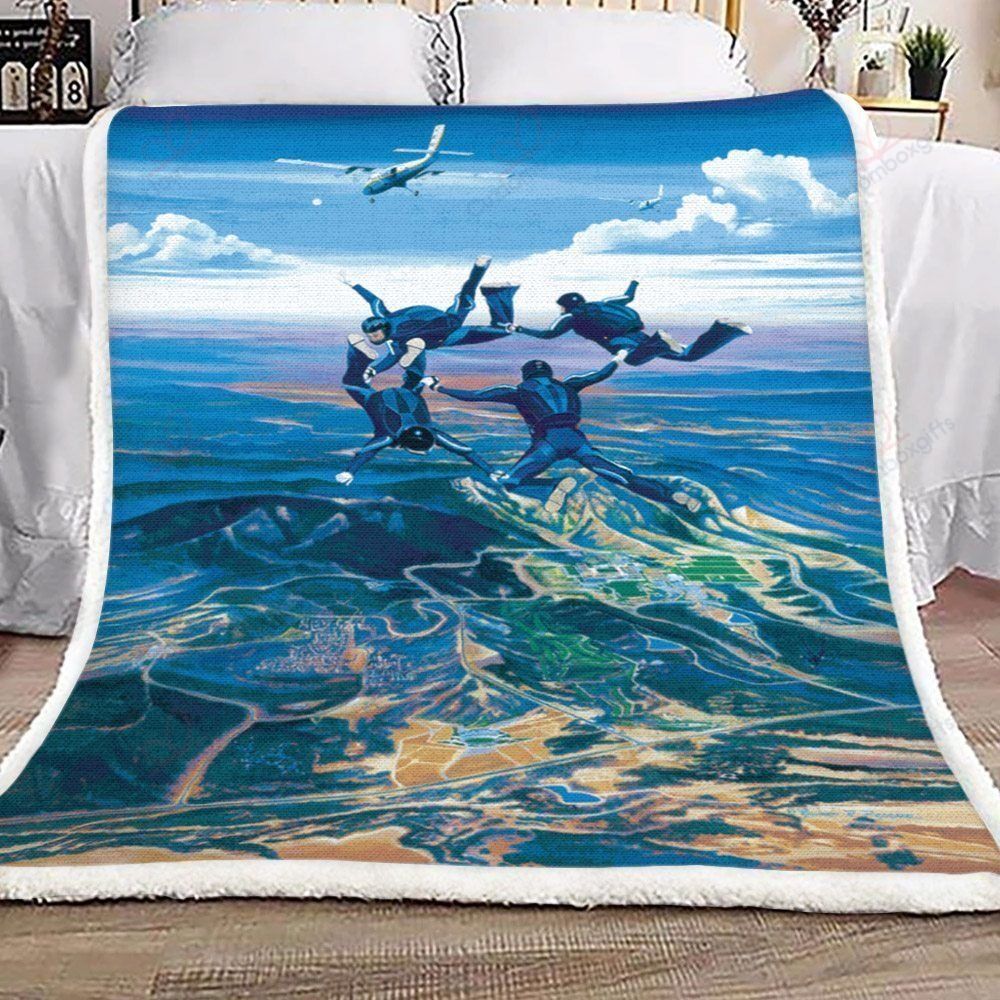 Parachuting Fleece Blanket