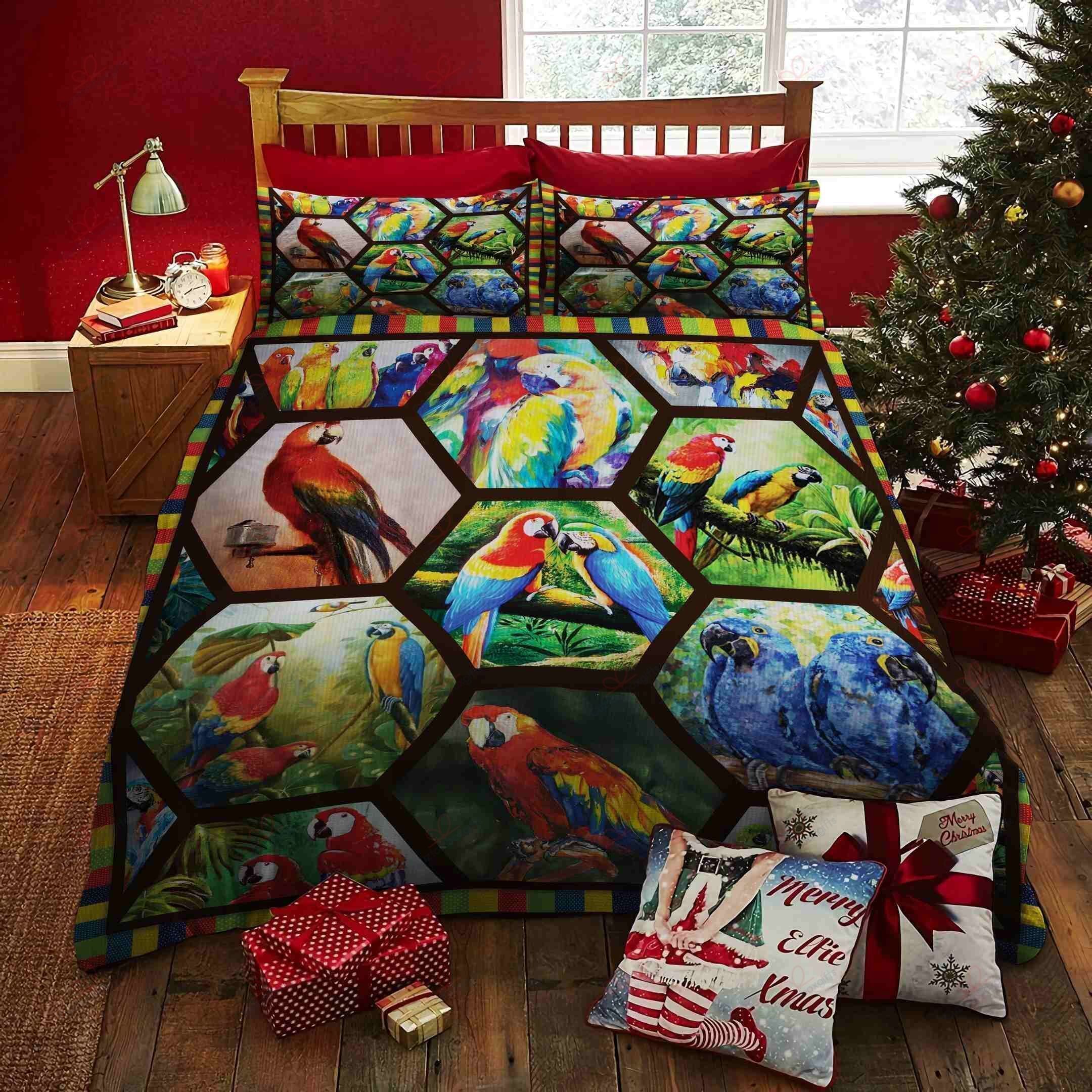 Parrot Pretty Christmas Printed Bedding Set