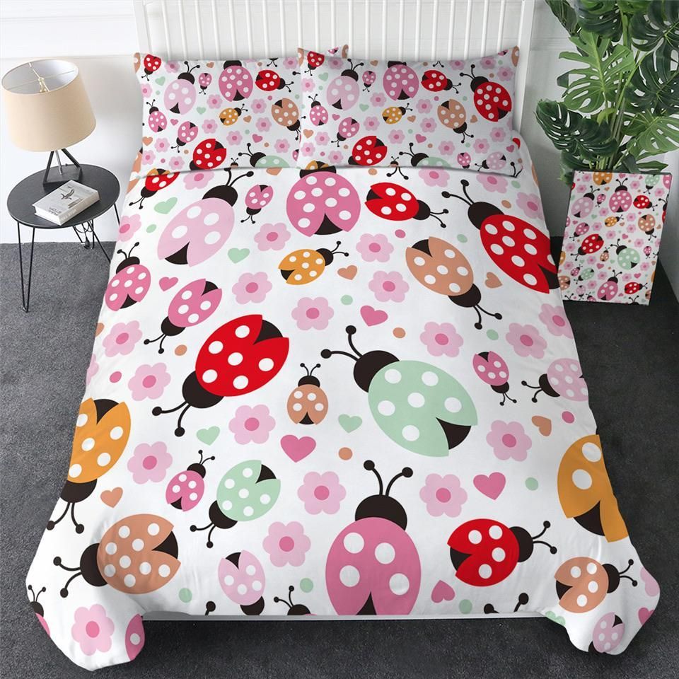 Pastel Ladybugs Bedding Set