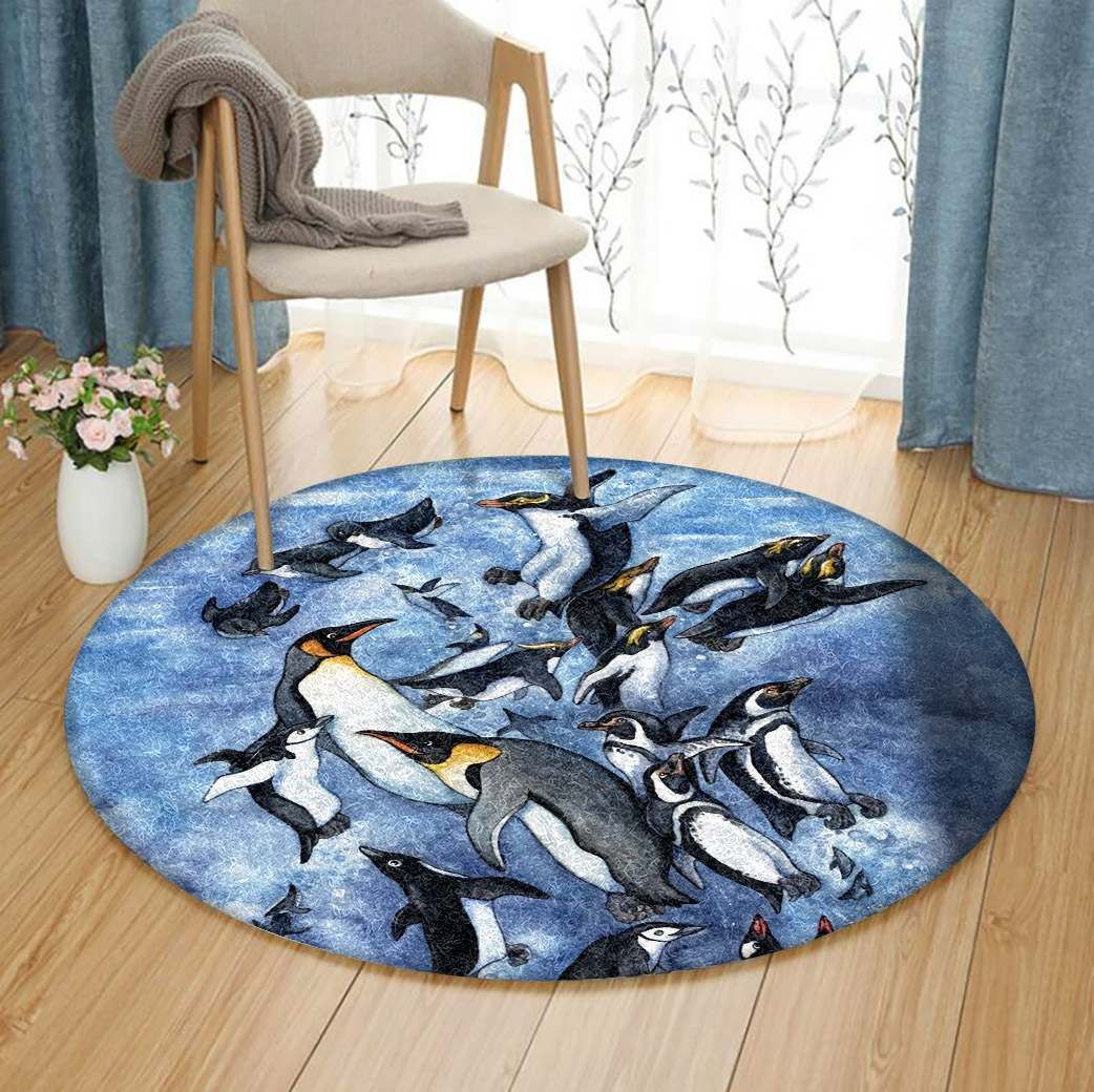 Penguin Round Carpet