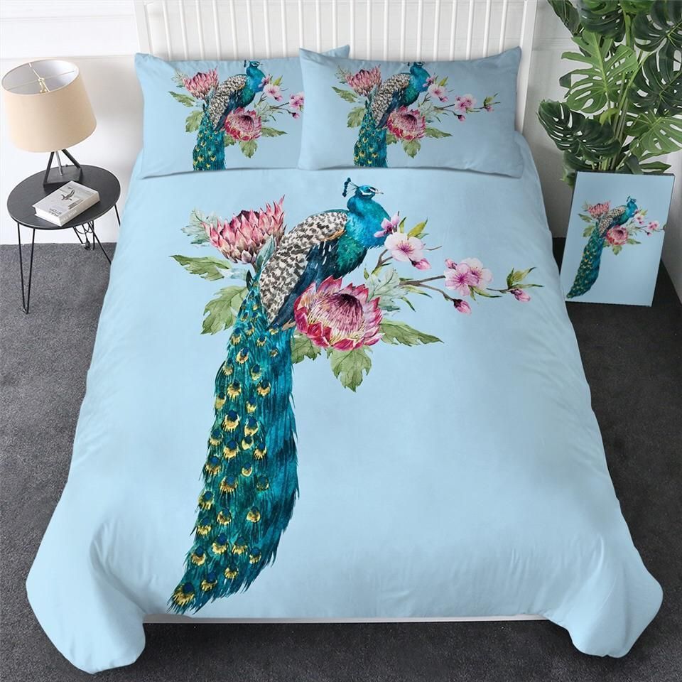 Perching Peacock Bedding Set