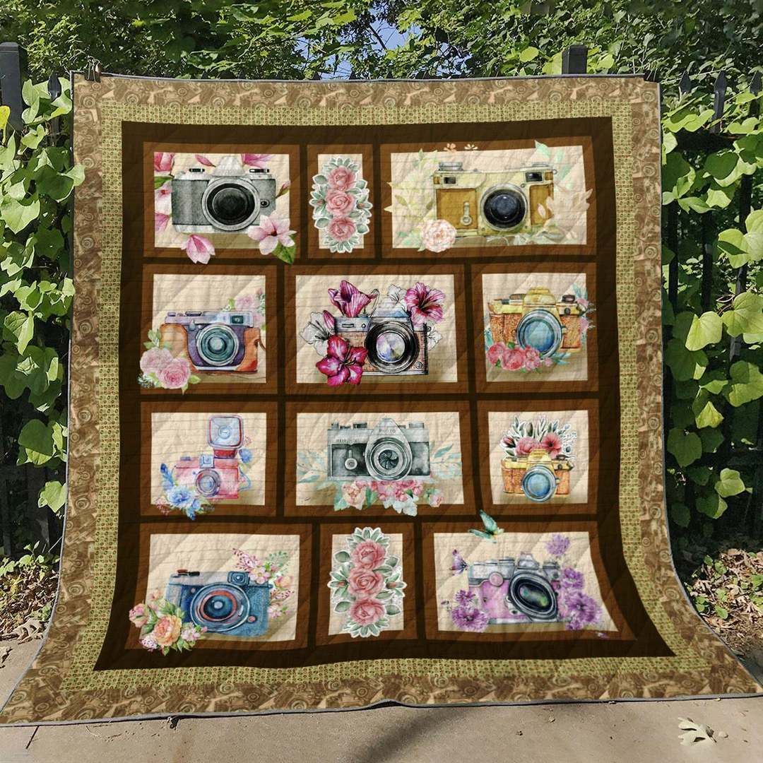 Photograph ML140618 Quilt Blanket