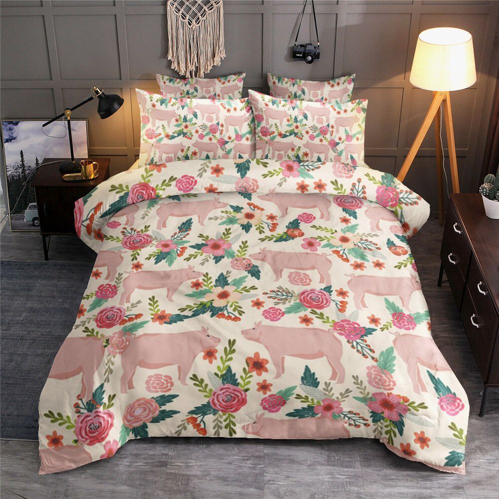 Pig And Flower Bedding Set