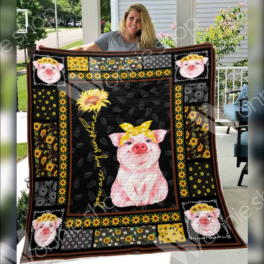 Pig Quilt Blanket DHC1102732TD