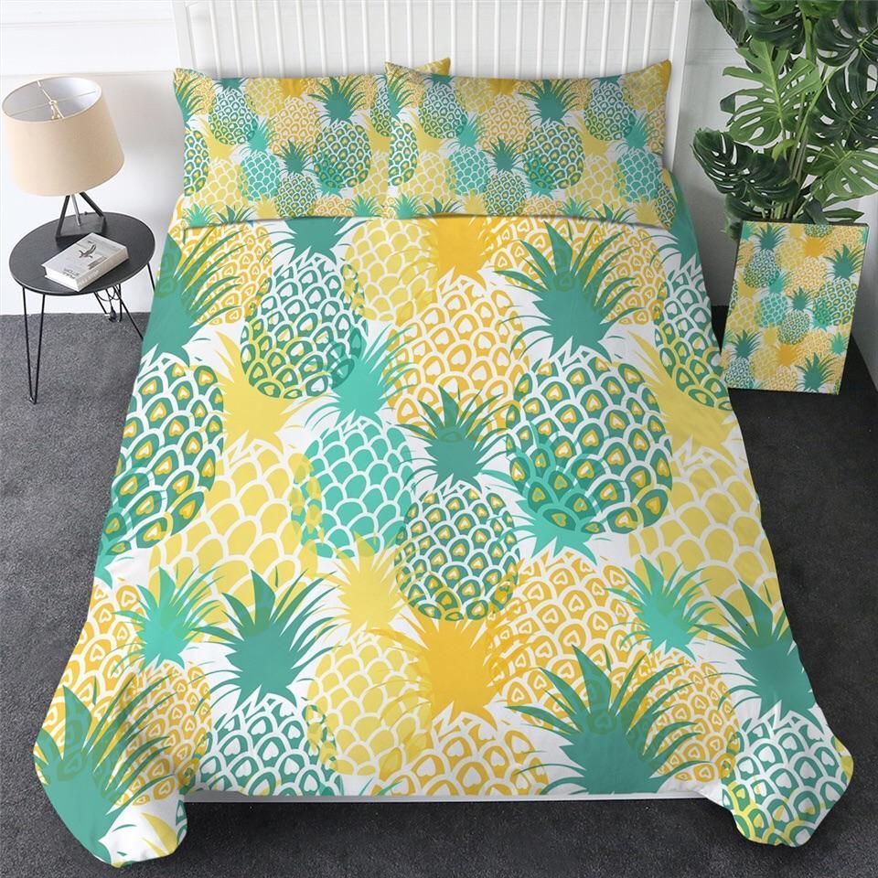 Pineapple Collage Bedding Set
