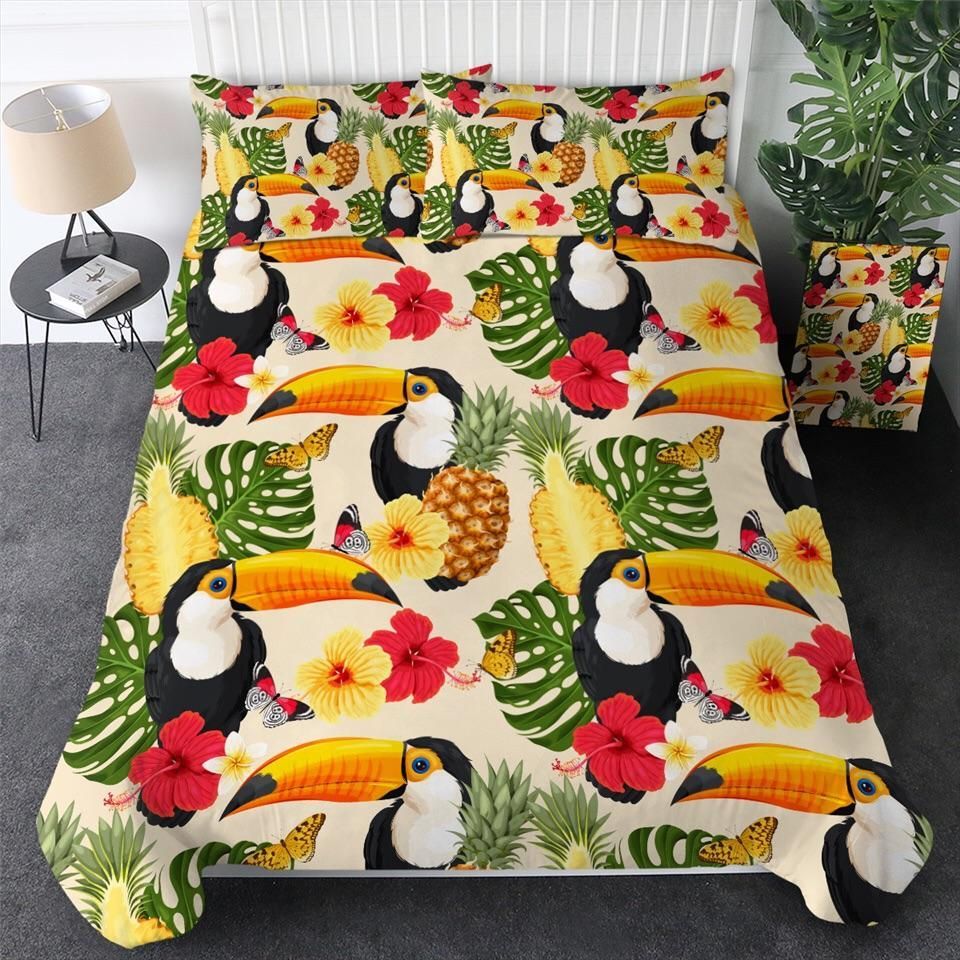Pineapple Toucan Bedding Set