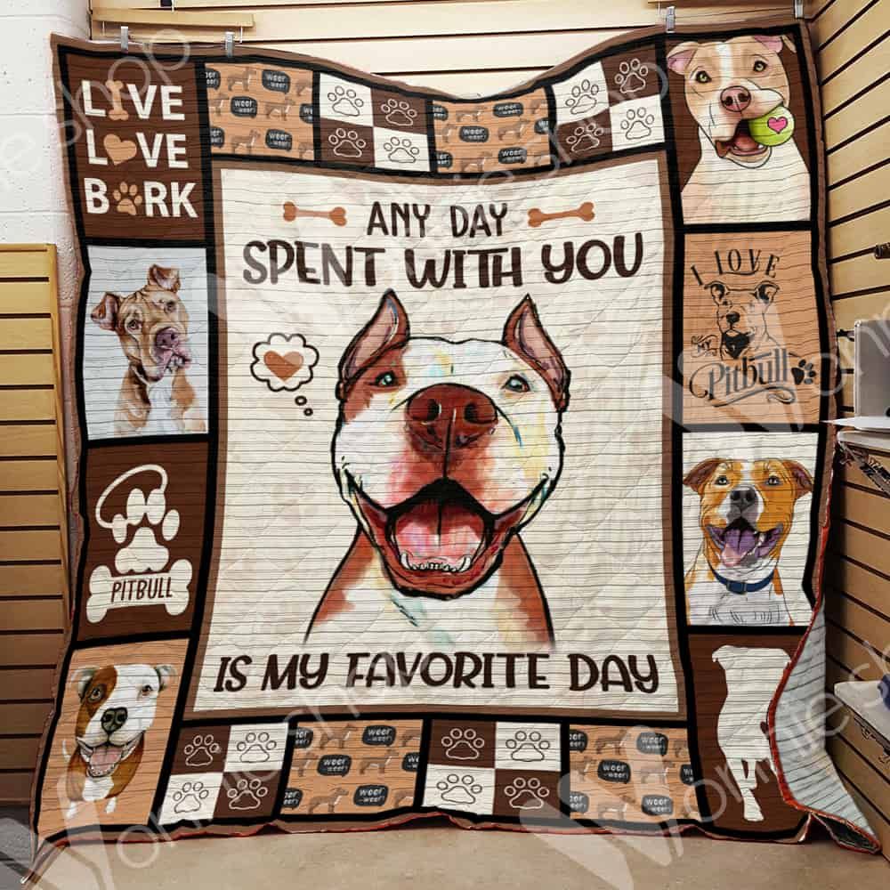 Pitbull Dog LNT0312033 Quilt Blanket