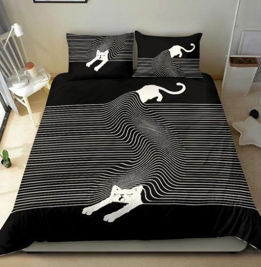Playing Cat Bedding Set
