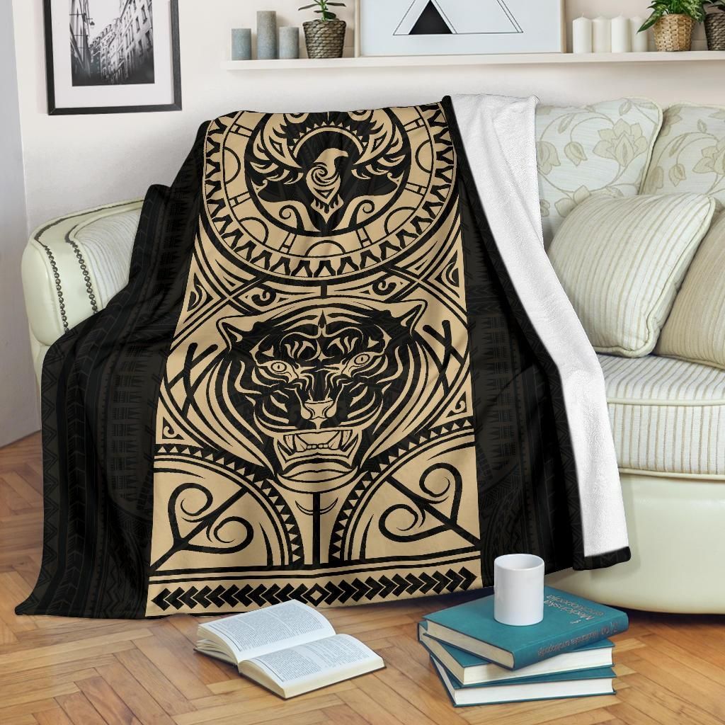 Polyneisan The Stylized Bird Tiger Sherpa Fleece Blanket