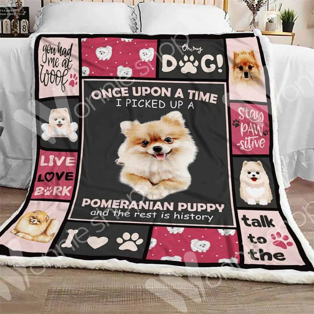 Pomeranian Dog Live Love Bark Sherpa Fleece Blanket