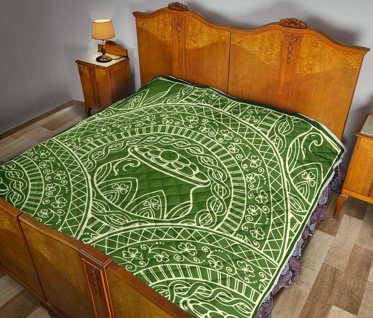 Pot and Coins Clover Quilt DHC281111515DD