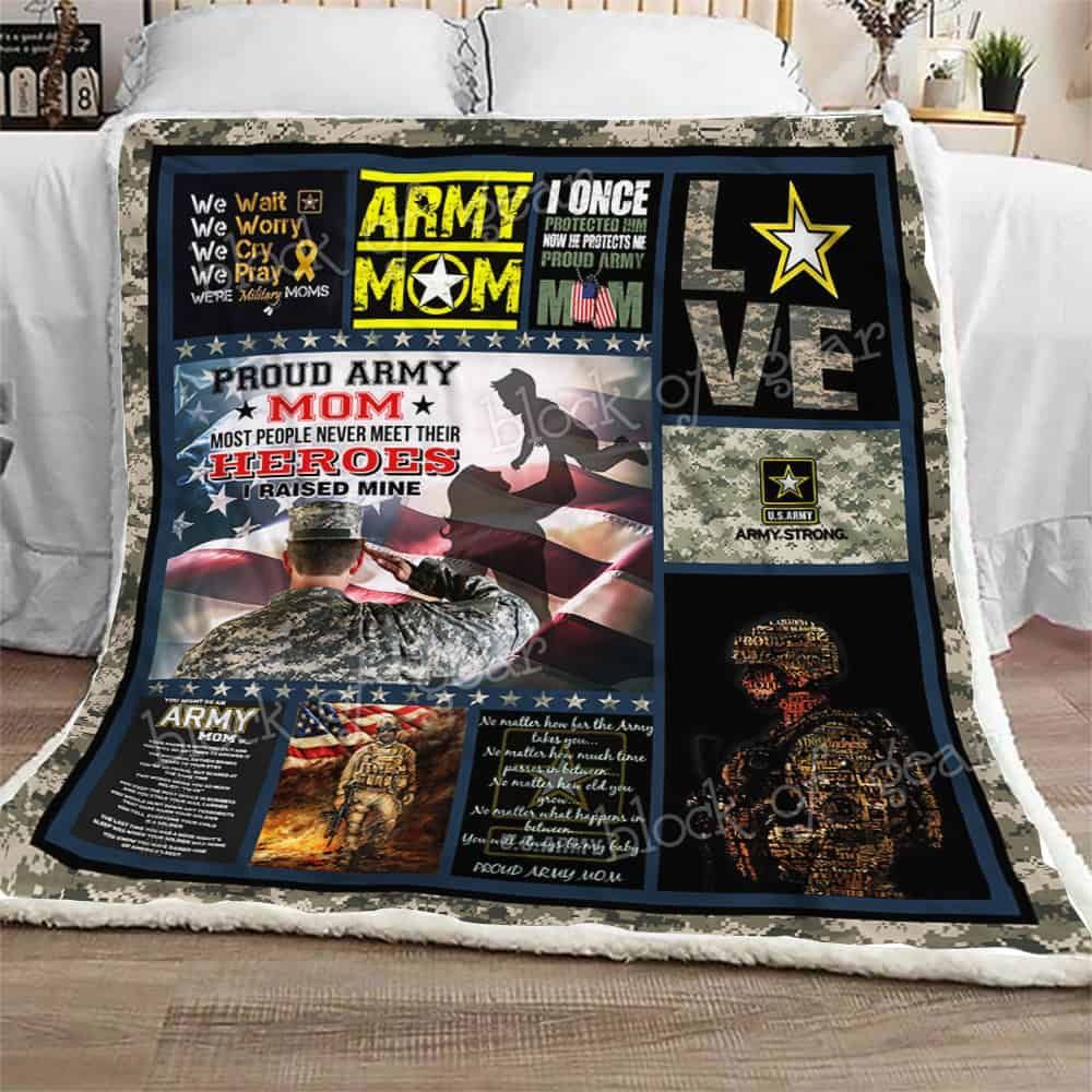 Proud Army Mom Fleece Blanket