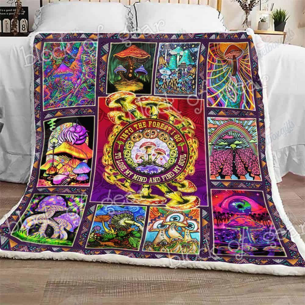 Psychedelic Trippy Mushroom Fleece Blanket
