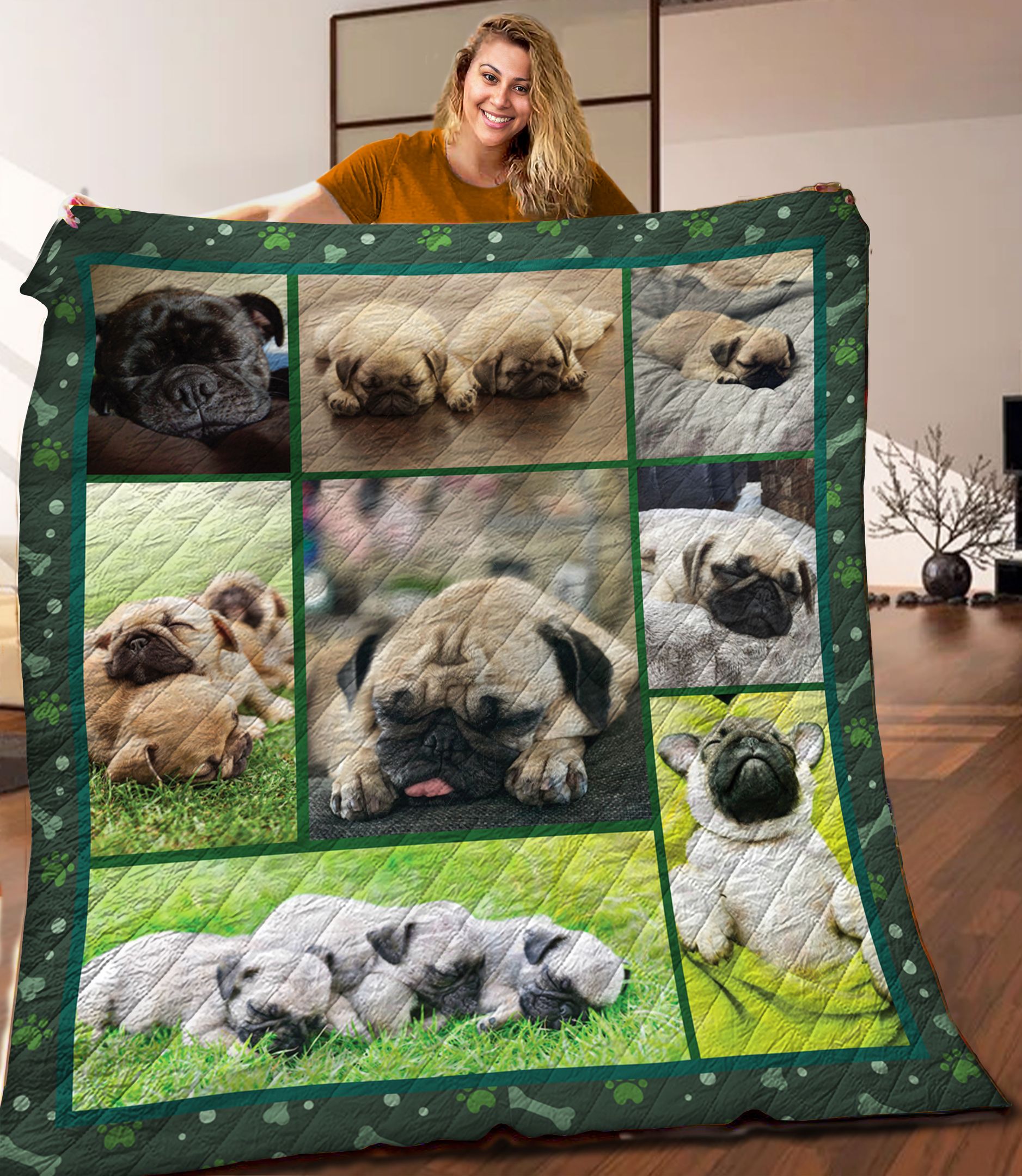 Pug Dog Quilt Blanket C9B300505NA