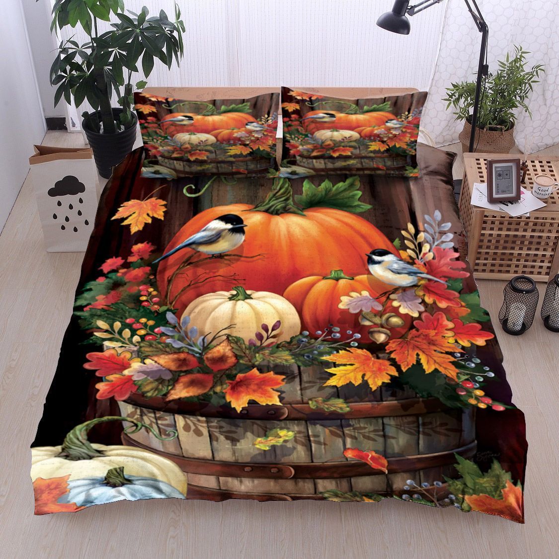 Pumpkin And Birds Bedding Set