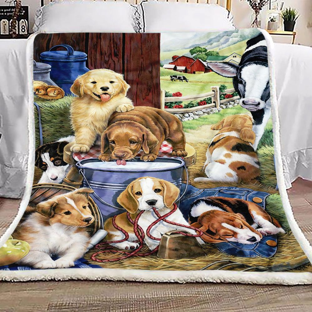 Puppies Farm Fleece Blanket