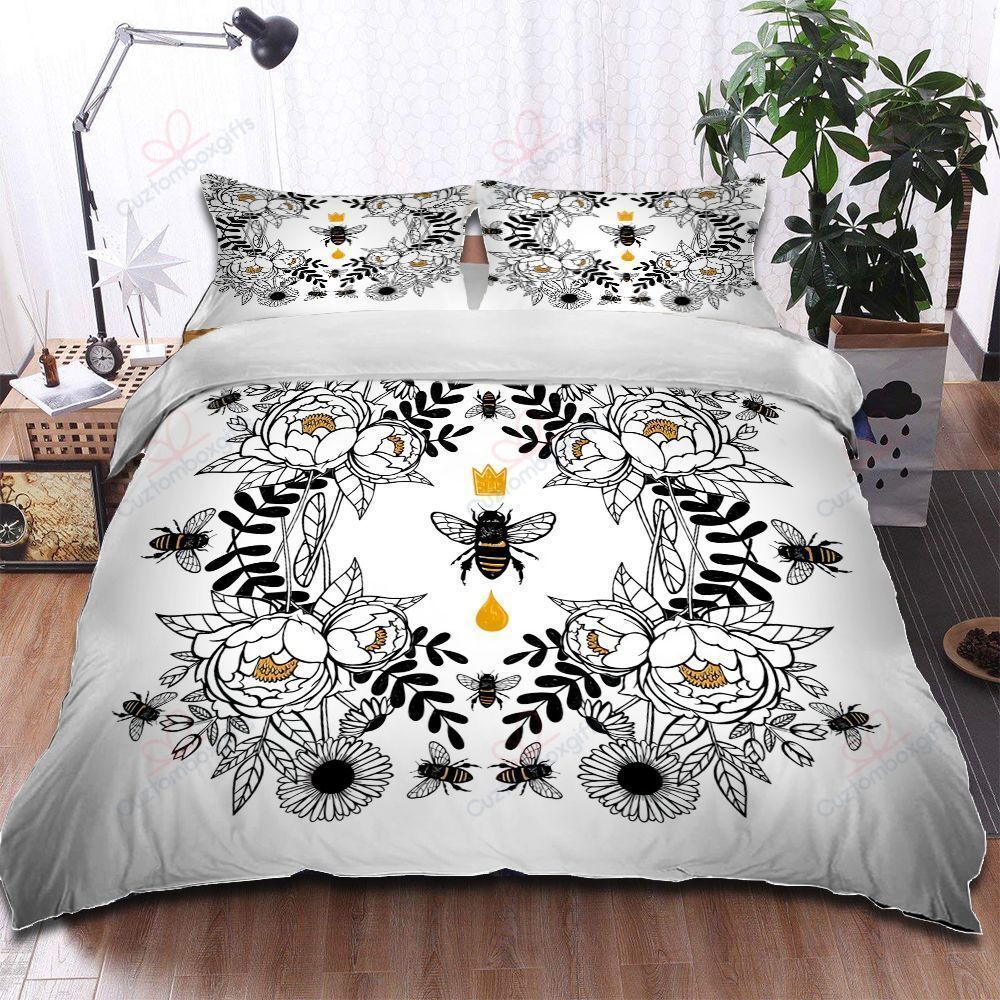 Queen Bee Bedding Set