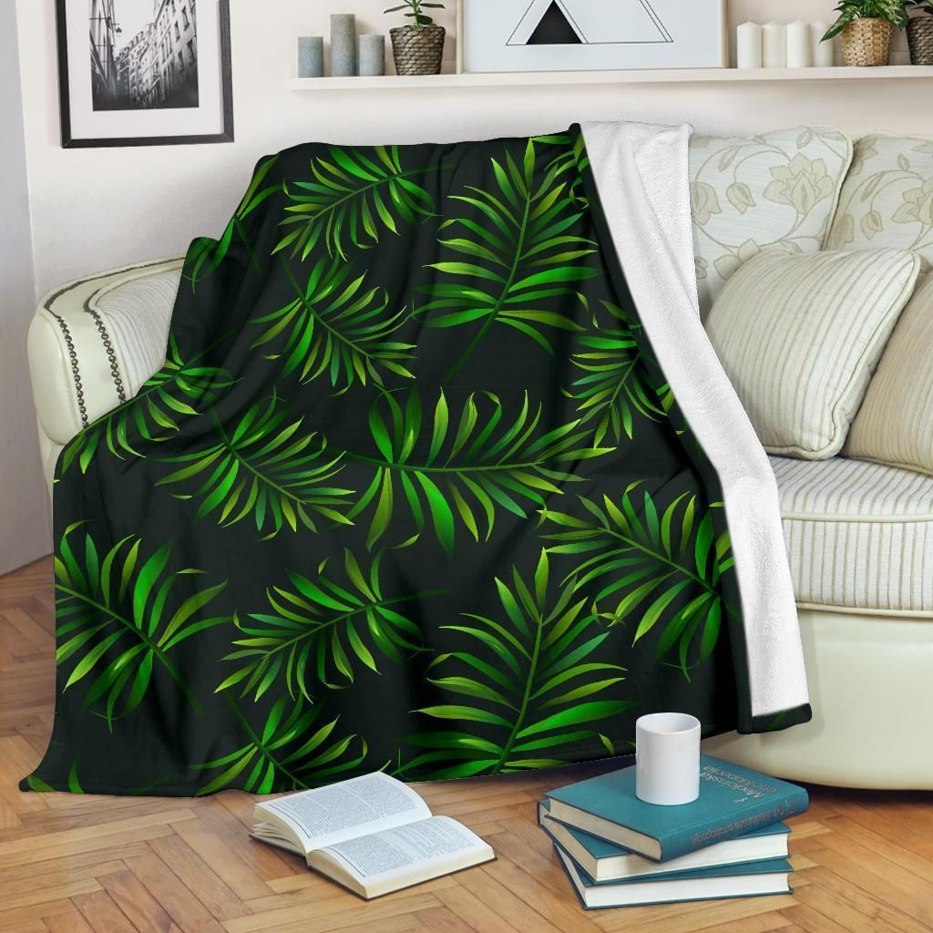 Rainforest Pattern Print Design Fleece Blanket