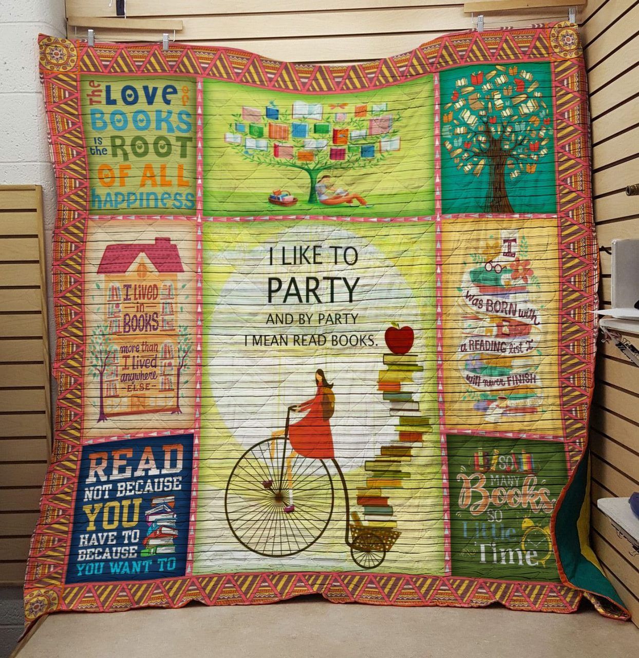 Reading Quilt Blanket DHC1312211VT