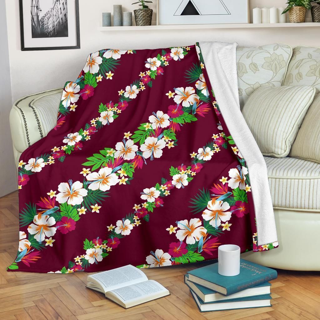 Red Hawaiian Themed Pattern Print Design Fleece Blanket