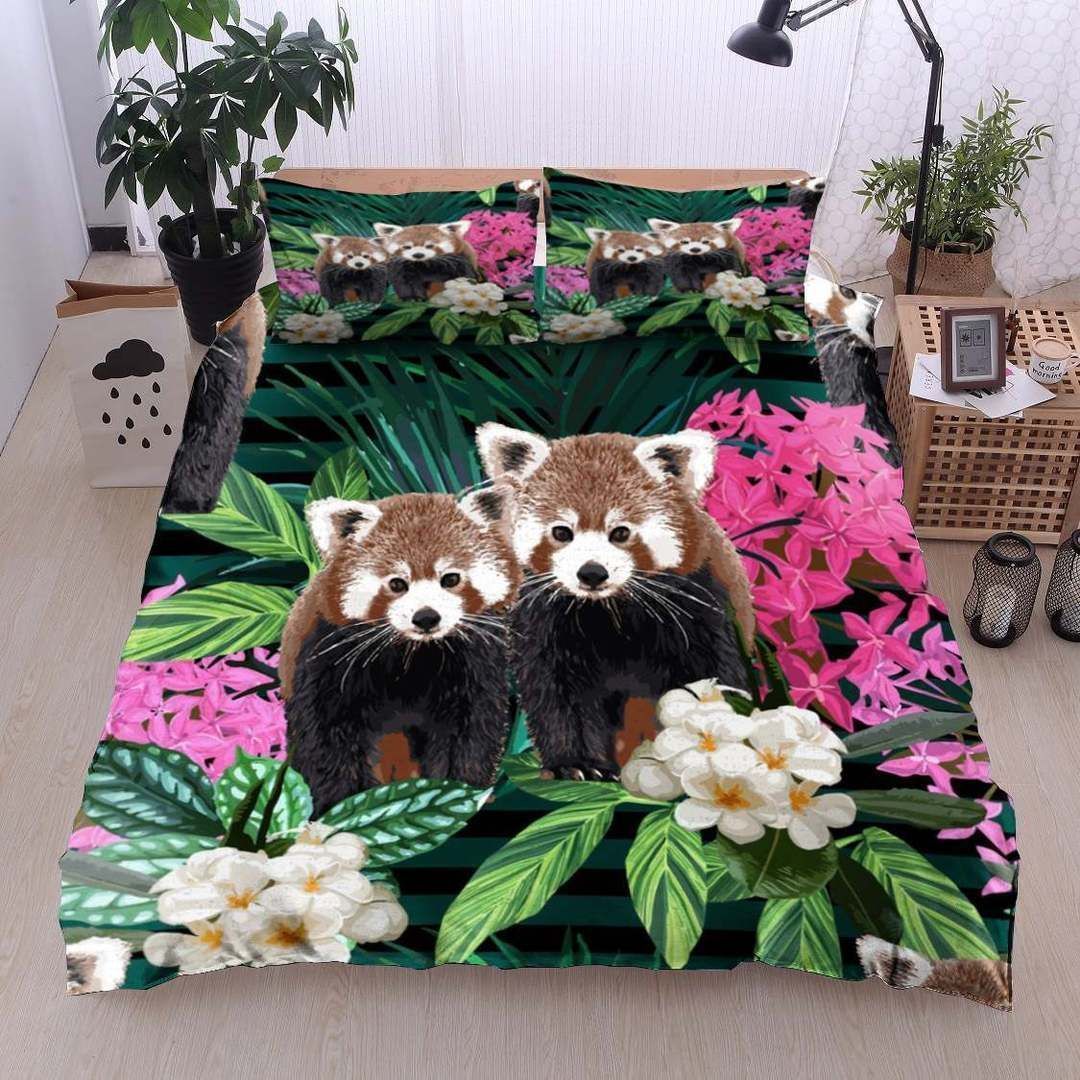 Red Panda Bedding Set