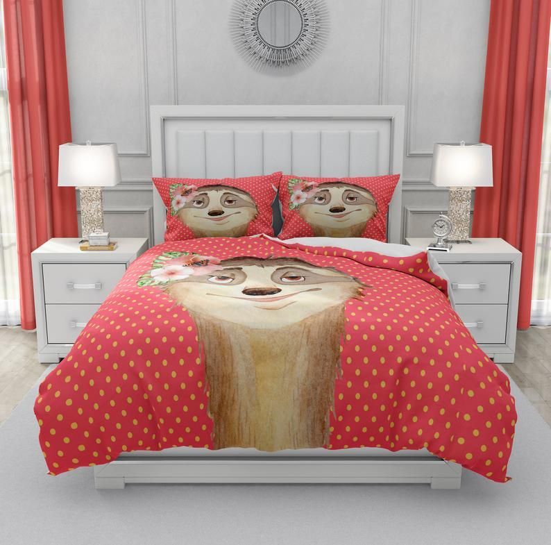 Red Sloth Bedding Set