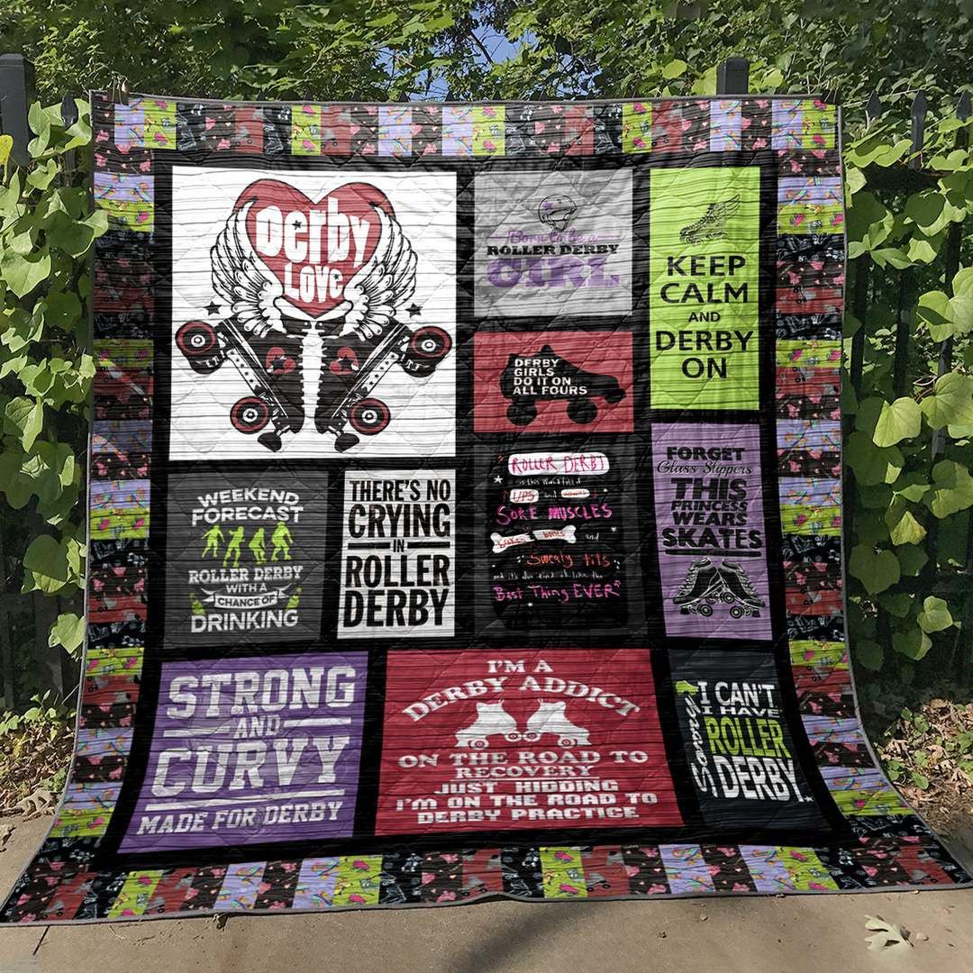 Roller Derby Girl PKT200649 Quilt Blanket