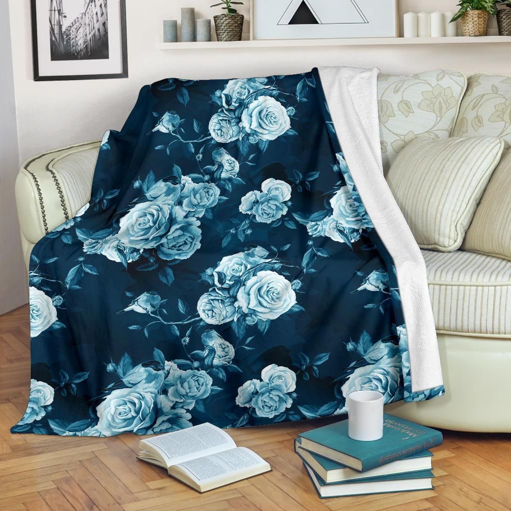 Rose Blue Pattern Print Design White And Blue Fleece Blanket