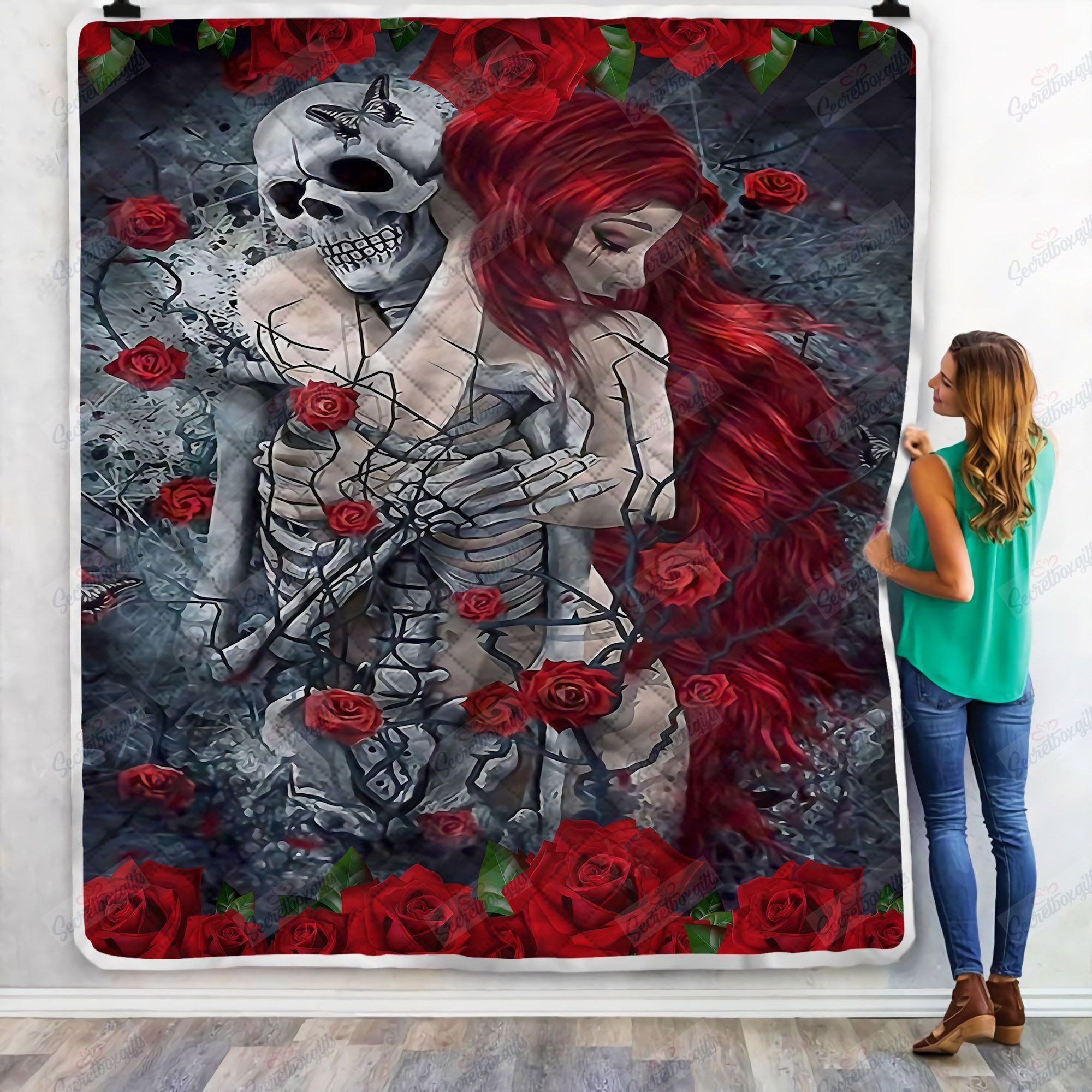 Rose Skull Love Fleece Blanket