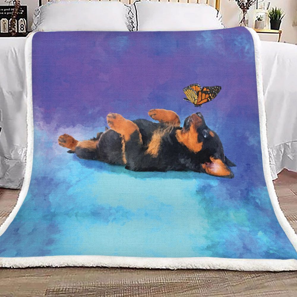 Rottweiler Metzgerhund Puppy With Butterfly Sherpa Fleece Blanket