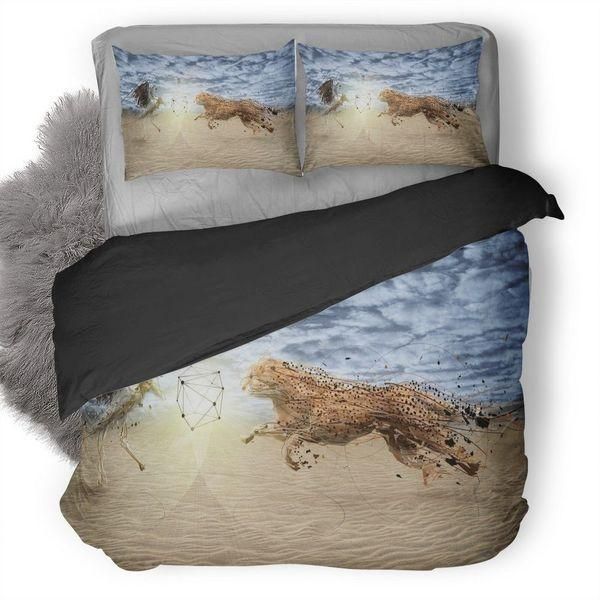 Running Chetah In Desert Bedding Set