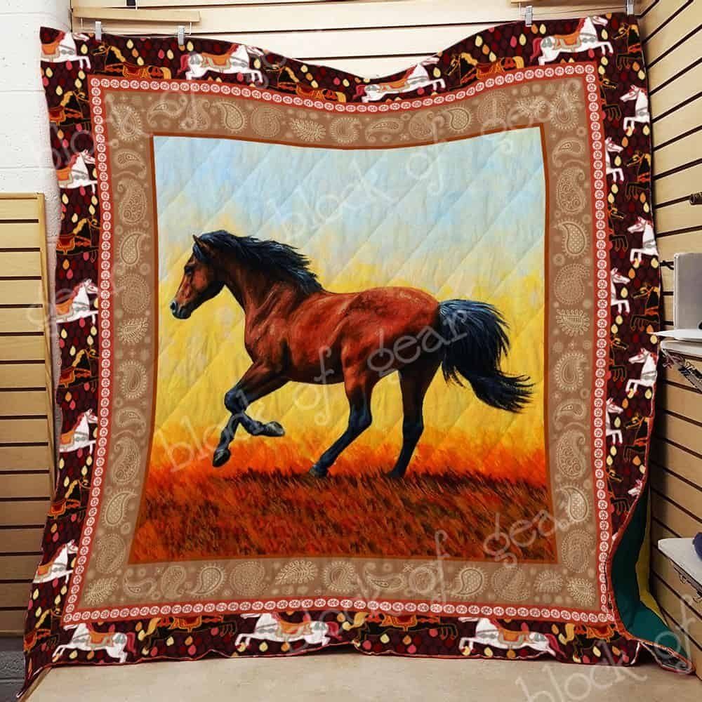 Running Horse In Sunset CL22100459MDQ Quilt Blanket
