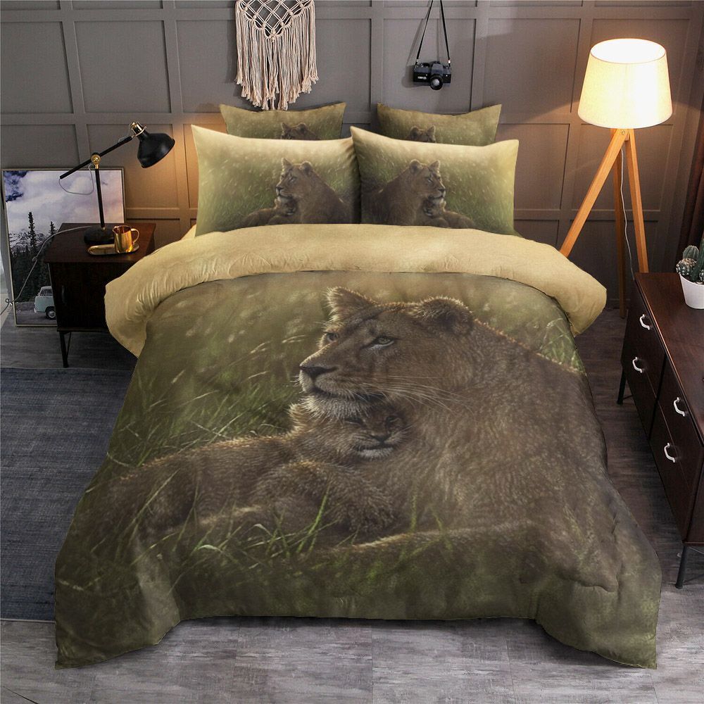 Safe Heaven Lion Bedding Set